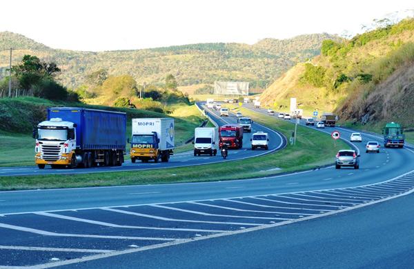 Mais da metade dos problemas nos ve&iacute;culos registrados nas cinco rodovias que comp&otilde;em o Corredor Dom Pedro s&atilde;o causados por falta de manuten&ccedil;&atilde;o (Divulgação/Rota das Bandeiras)