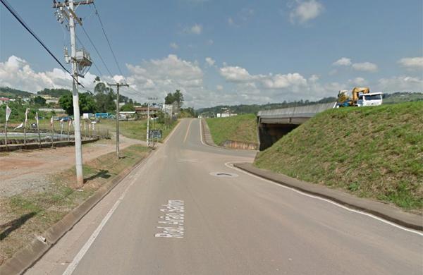 Trabalho &eacute; necess&aacute;rio para que se defina o ponto em que ser&aacute; feita a funda&ccedil;&atilde;o para a constru&ccedil;&atilde;o de um novo viaduto ( Reprodução/ Google Maps)
