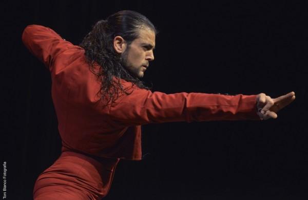 O bailaor espanhol Angel Reyes e seu flamenco de raiz (Toni Blanco/Divulgação)