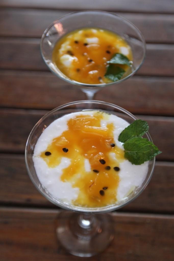 Penne com salm&atilde;o e br&oacute;colis; frutas secas e sementes; e mousse de tapioca: ingredientes naturais resultam em receitas com pegada fit (Adriano Rosa/Especial para a Metrópole)