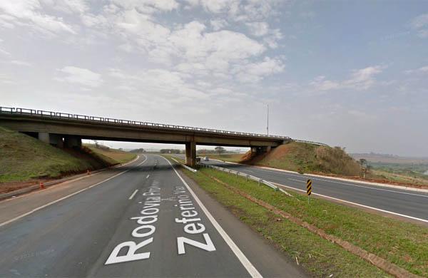 Viaduto na Rodovia Professor Zeferino Vaz, em Cosm&oacute;polis na altura do Km 14 ( Reprodução/Google Maps)