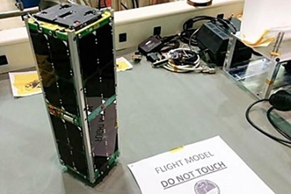 Nanossat&eacute;lite ser&aacute; lan&ccedil;ado no Jap&atilde;o (  Divulgação/Agência Espacial Brasileira)