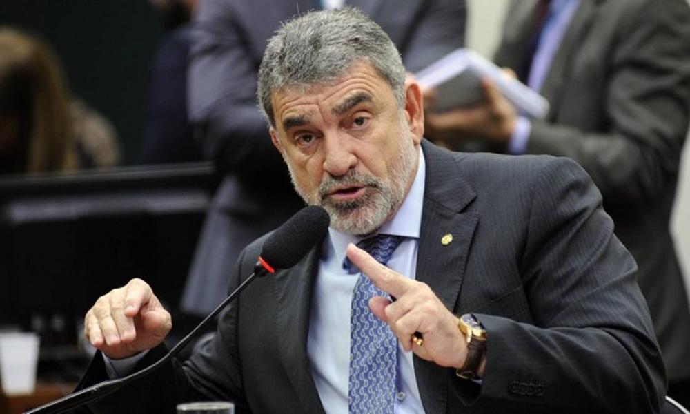 Laerte Bessa &eacute; o relator do projeto de redu&ccedil;&atilde;o da maioridade penal na C&acirc;mara (Ag&ecirc;ncia C&acirc;mara)