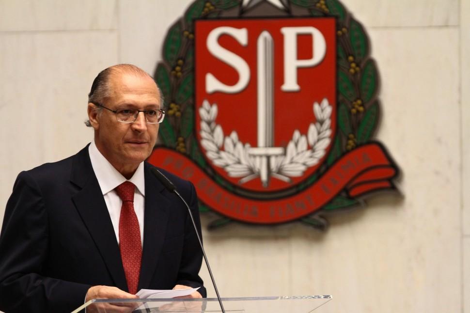 Alckmin defende que todas as regi&otilde;es metropolitanas do Estados adotem a multa do uso excessivo de &aacute;gua ( Janaína Ribeiro/ ANN )