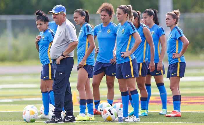 A Sele&ccedil;&atilde;o Brasileira de Futebol Feminino vai atr&aacute;s do ouro neste s&aacute;bado (25) (Divugação/CBF)