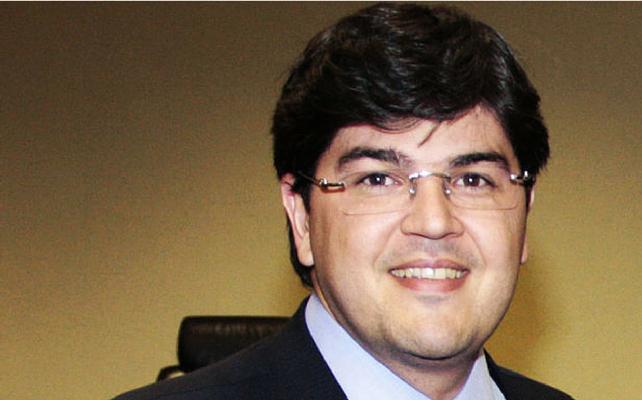 Ben&eacute; &eacute; ligado ao governador de Minas Fernando Pimentel (PT): acusado de participar de esquema de fraudes em licita&ccedil;&otilde;es que teria desviado R$ 2,9  de reais do Minist&eacute;rio das Cidade ( Reprodução)