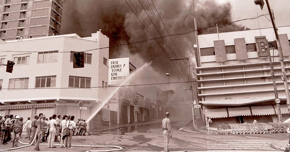 Inc&ecirc;ndio no supermercado Eldorado &eacute; um dos fatos que marcaram a hist&oacute;ria recente de Campinas (Augusto de Paiva)