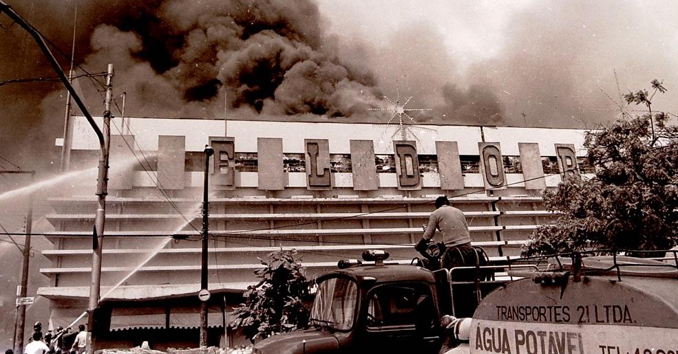 Inc&ecirc;ndio no supermercado Eldorado &eacute; um dos fatos que marcaram a hist&oacute;ria recente de Campinas (Augusto de Paiva)