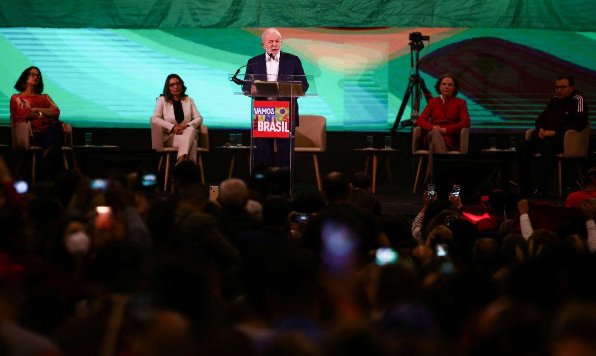Em seu discurso, Lula falou sobre defesa da soberania (Reuters/ Carla Carniel)