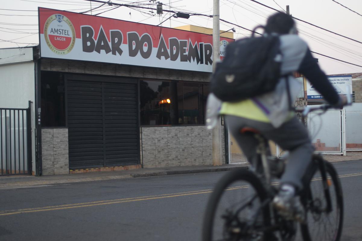 Fachada do Bar do Ademir, no distrito de Barão Geraldo, onde ocorreu toda a ação de intimidação do funcionário pelos três homens que estavam armados (Ricardo Lima)