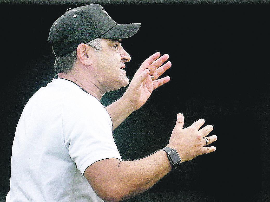 Aos 55 anos, Marcelo Chamusca está de volta ao Bugre (Vítor Silva/Botafogo)