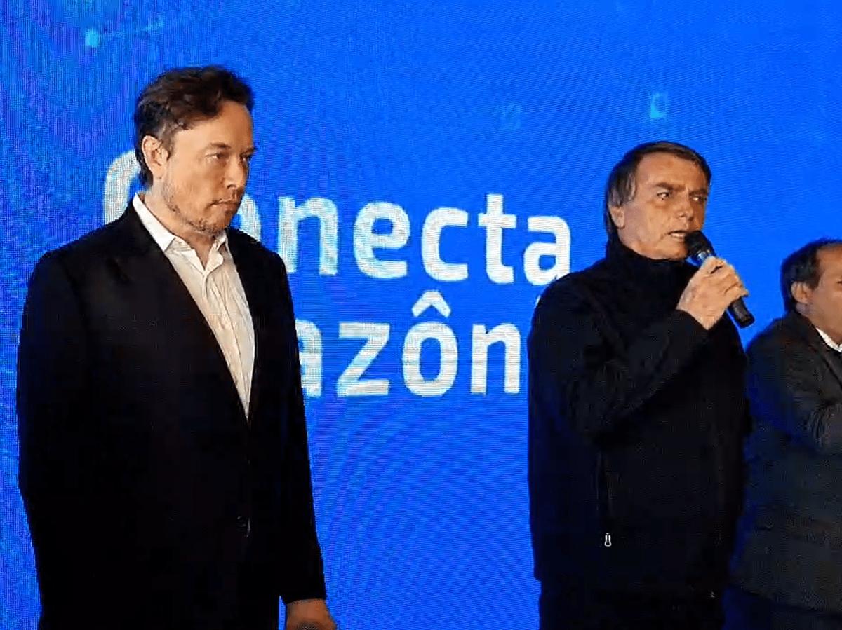 Bolsonaro procurou valorizar cada movimento da conversa com Musk (Divulgação)