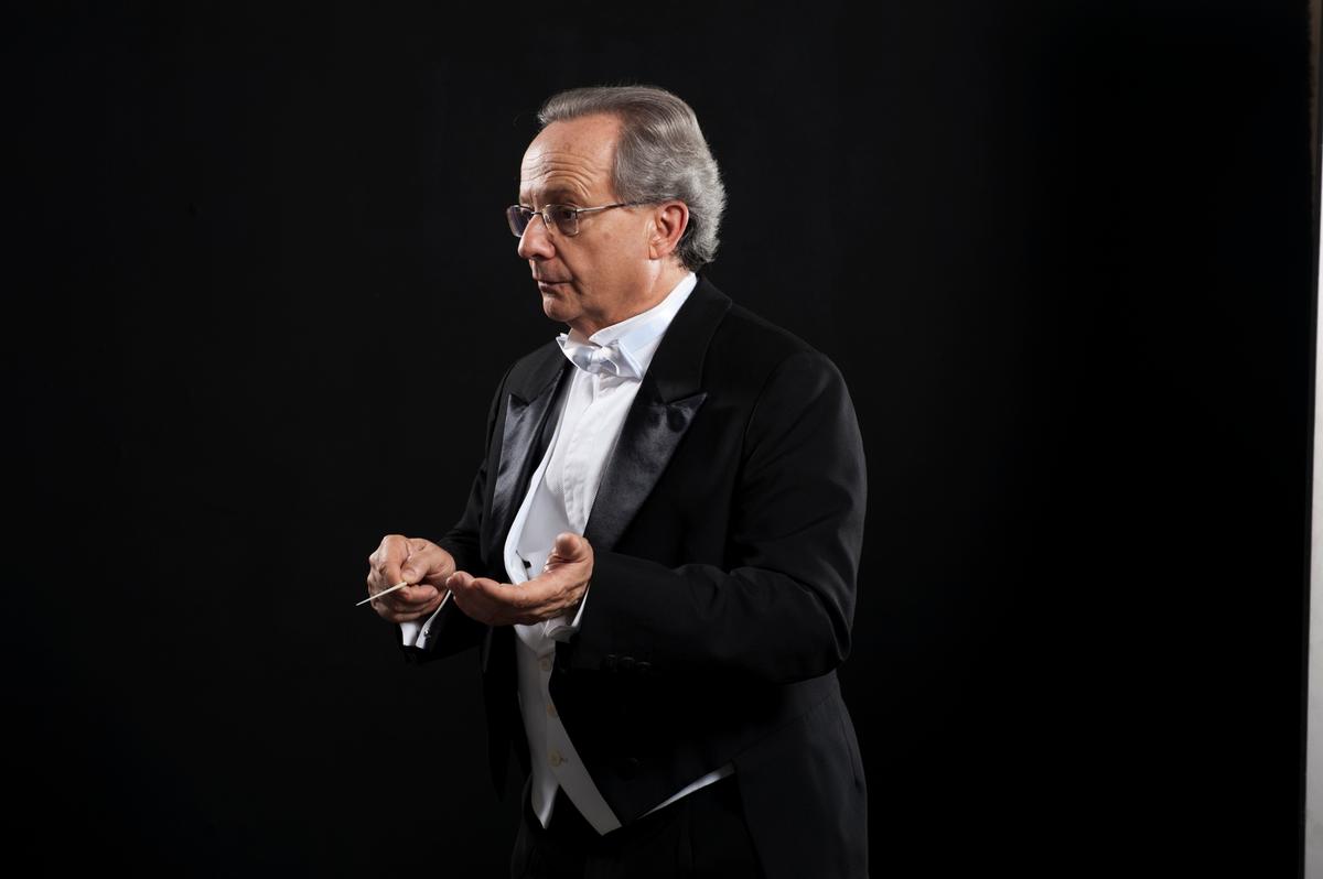 Para este concerto, Parcival Módolo pretende homenagear compositores que não foram tão famosos com a Semana de Arte Moderna de 22 (Divulgação)