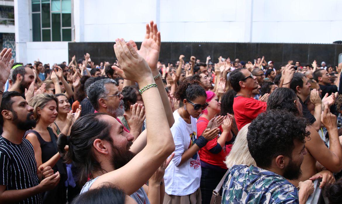 Palco mais movimentado do evento foi o do Vale do Anhangabaú (Rovena Rosa/ Agência Brasil)