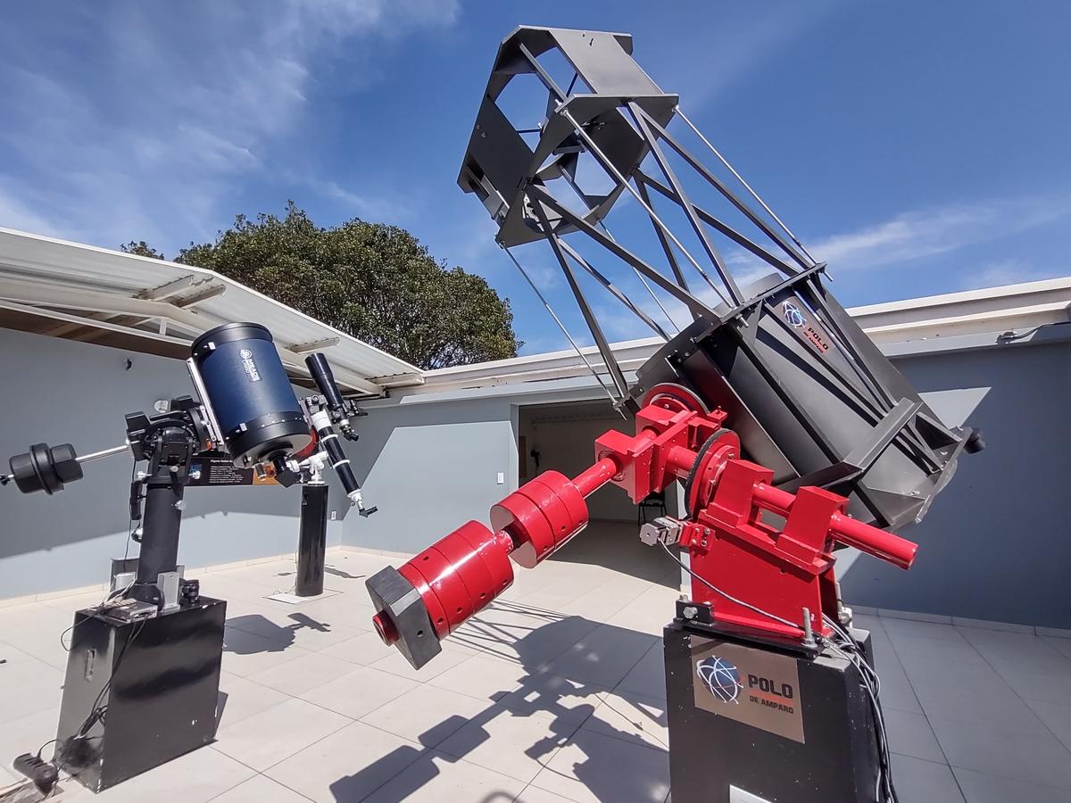Telescópios do Polo Astronômico de Amparo, que anuncia sua programação para este mês de junho (Divulgação)