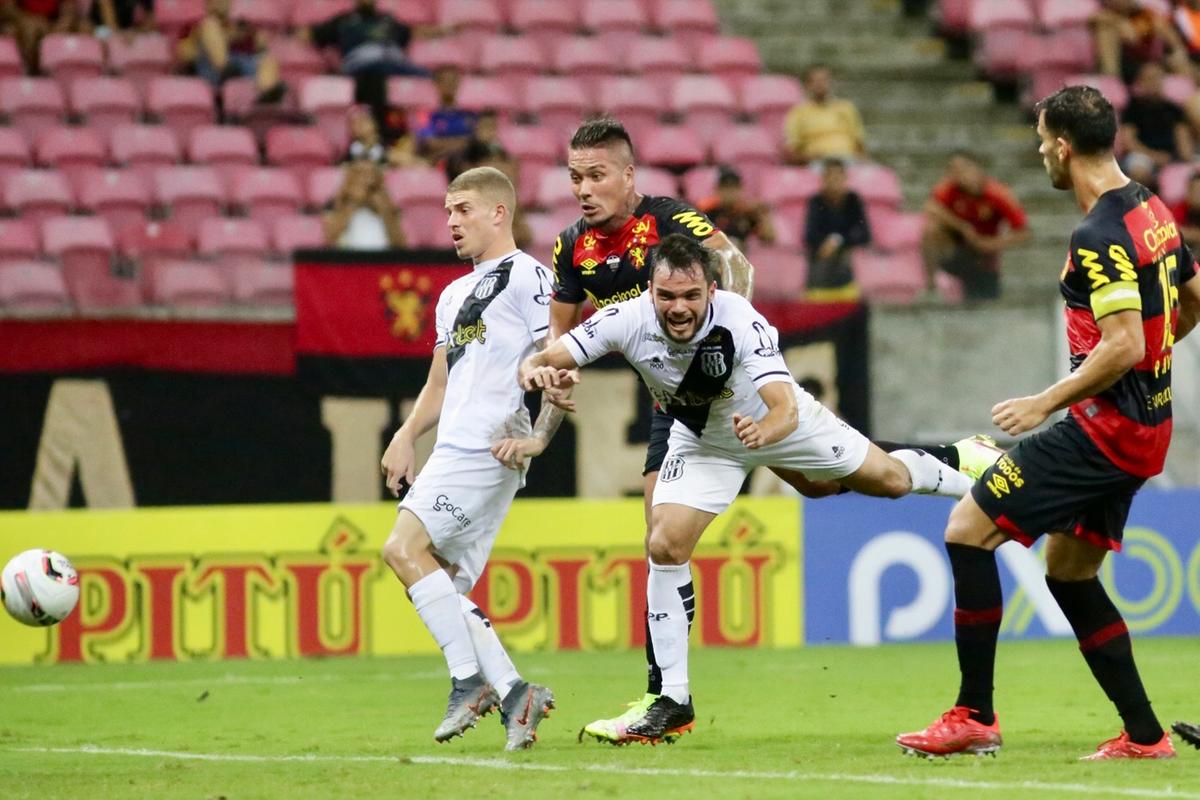 Em situação difícil na Série B, Ponte Preta mira reabilitação contra o Ituano, no Moisés Lucarelli, na terça-feira (Anderson Stevens/Sport Club do Recife)