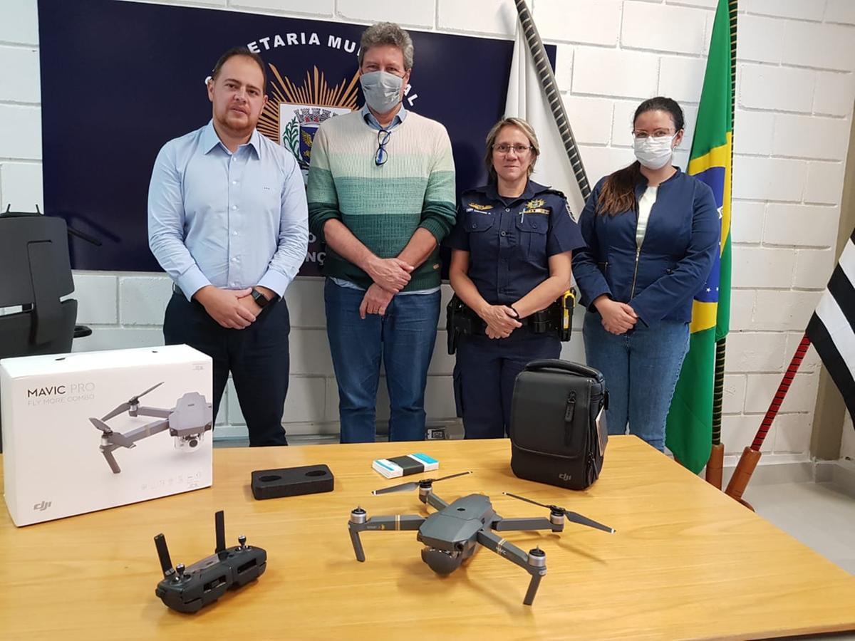 Entrega do equipamento à corporação da GM na sede da Pasta de Segurança (Divulgação/Guarda Municipal de Campinas)