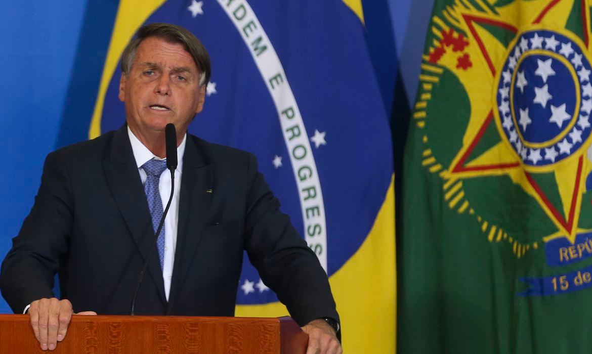Bolsonaro ainda afirmou que confia na máquina, em referência à urna eletrônica, mas que não confia em quem está atrás dela (Valter Campanato/ Agência Brasil)