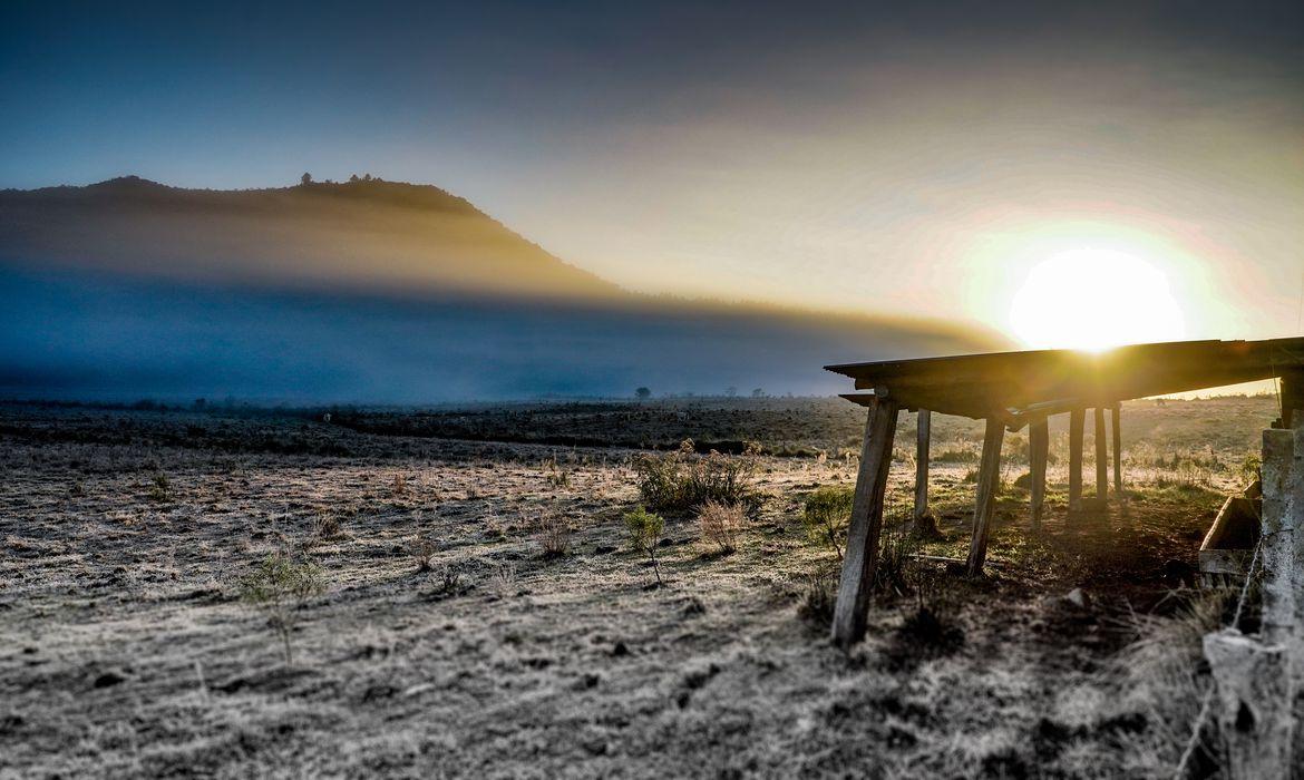 Em toda a Região Sul, as temperaturas mínimas ficarão em torno de menos 5 graus Celsius (Agência Brasil)
