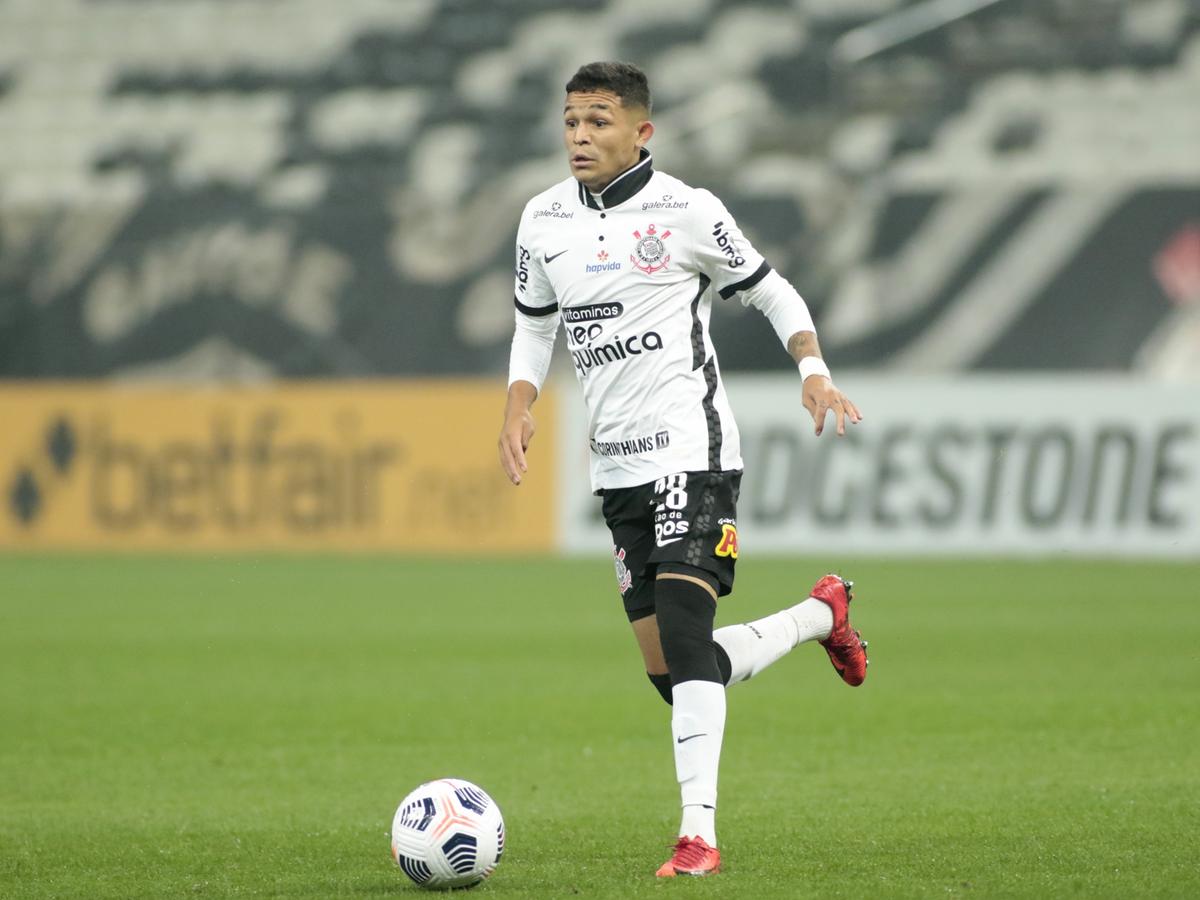 O domínio da partida se comprovou no primeiro lance do jogo, quando Adson abriu o placar. (Divulgação)