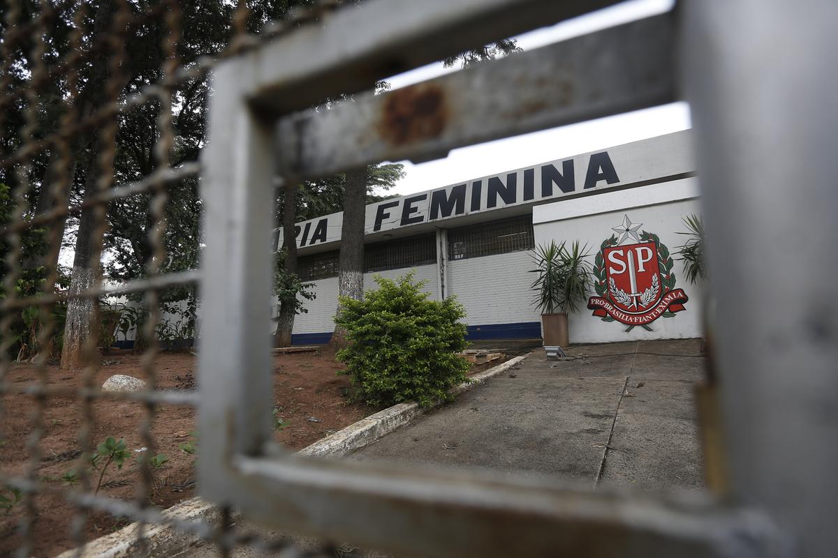 Entrada da Penitenciária Feminina, no bairro São Bernardo: possibilidade desperta medo na vizinhança (Gustavo Tilio)