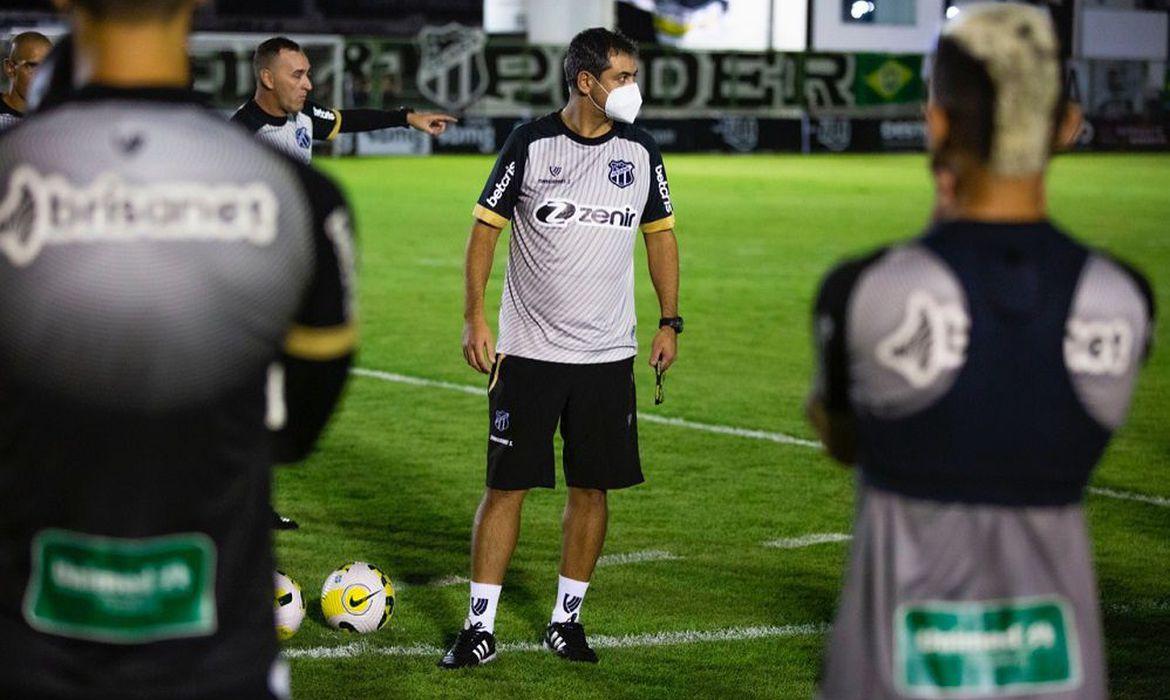 Técnico chega para substituir Dorival Júnior, que foi para o Flamengo (Felipe Santos/ cearasc.com)