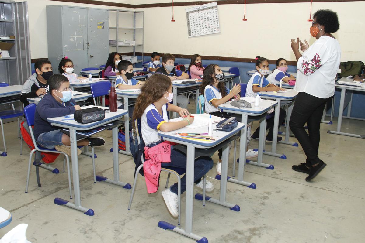 Os alunos das escolas públicas e particulares de Jaguariúna serão obrigados a usar máscara novamente (Ivair Oliveira)