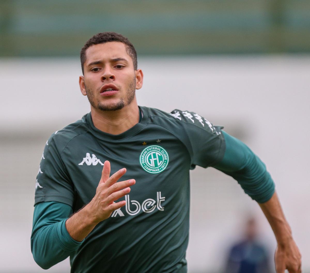 O meia Matheus Pereira está confirmado para enfrentar o CSA, neste domingo, em jogo decisivo 