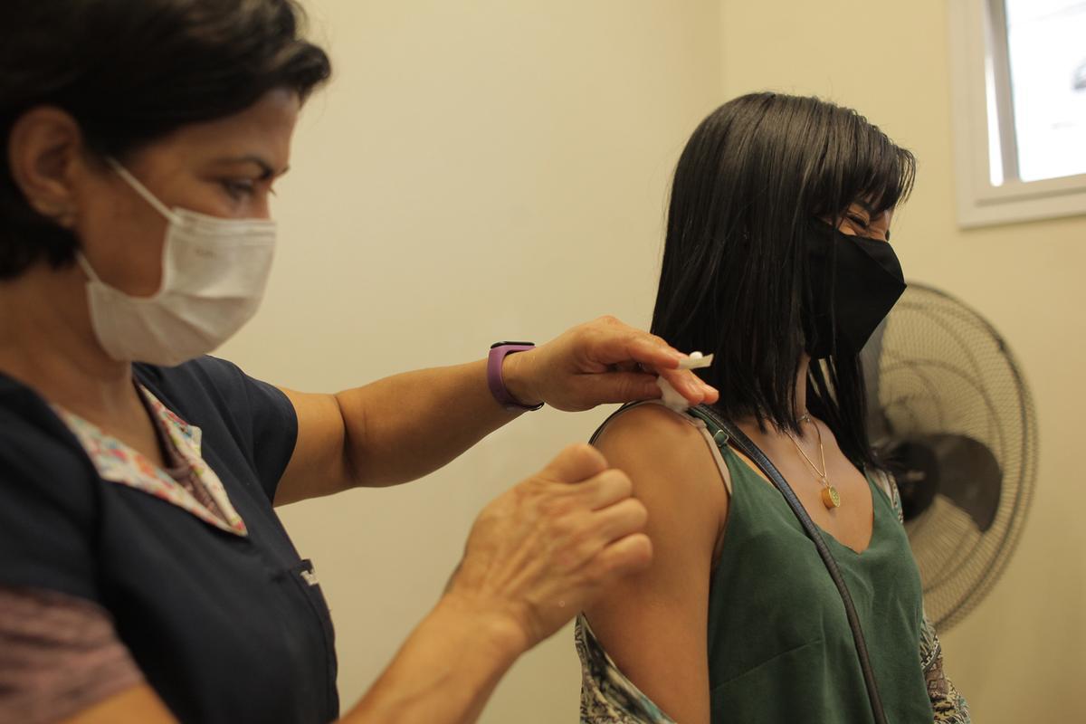 As vacinas estão disponíveis sem agendamento nos centros de saúde de Campinas (Kamá Ribeiro)
