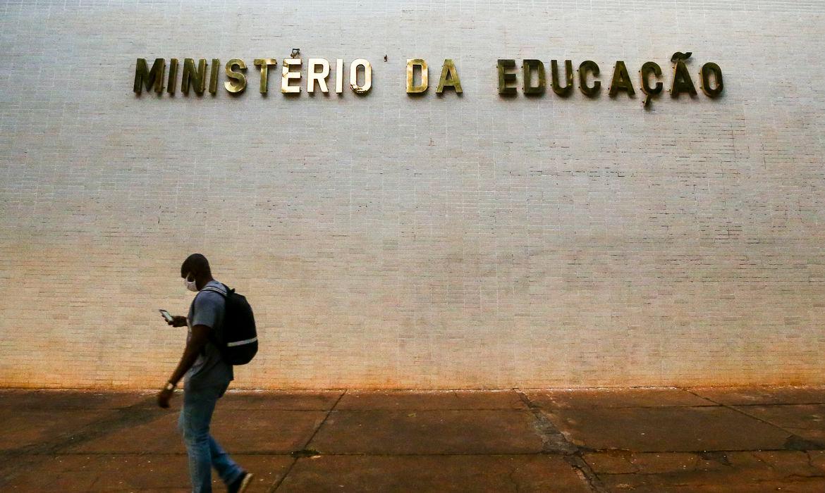 Candidatos ao Sisu deverão ficar atentos porque o prazo é curto: terminará no dia 1º de julho (Agência Brasil)