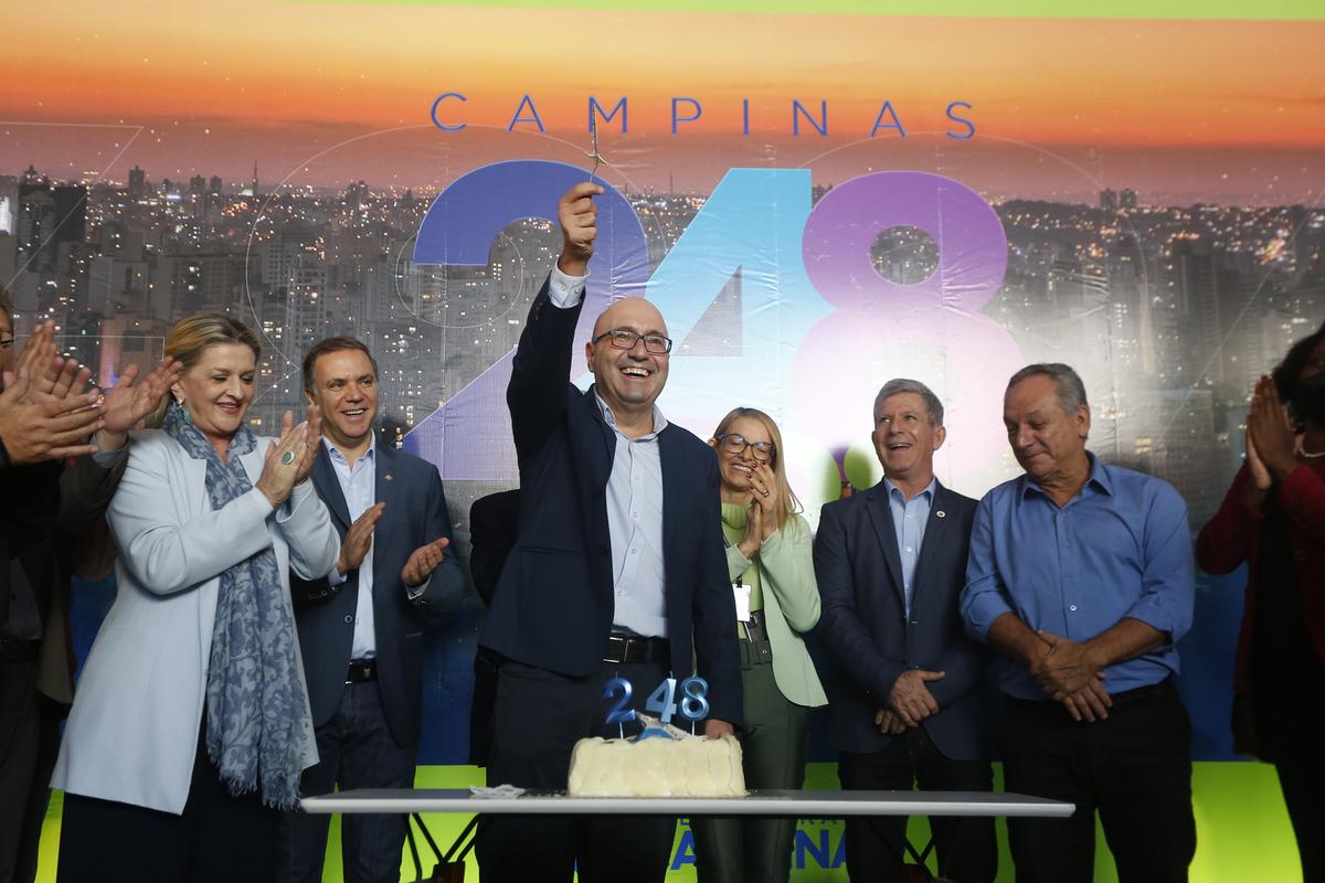 Dário Saadi defende o SUS durante as comemorações do aniversário da cidade e dos 48 anos do Hospital Mário Gatti (Gustavo Tilio)