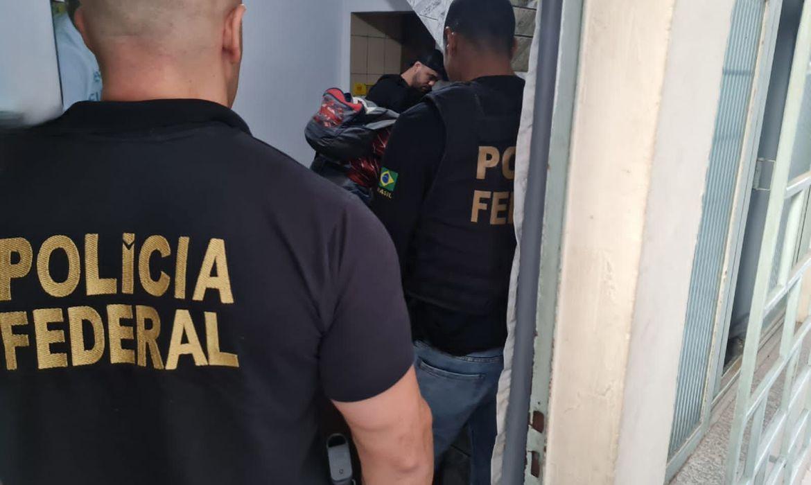 Investigação apontou compartilhamento de imagens entre grupos (Divulgação/ Polícia Federal do Rio de Janeiro)