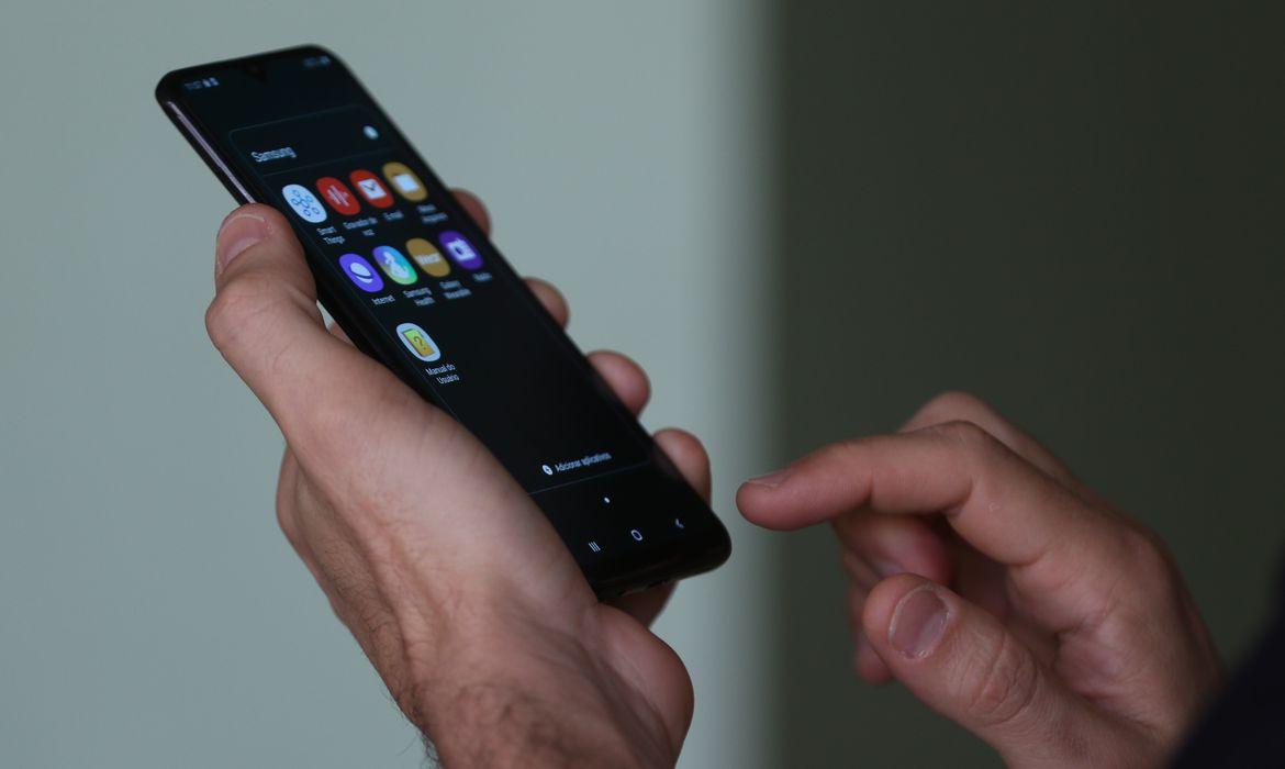 A maior parte das empresas de telemarketing se utiliza de dados sobre pessoas obtidos de forma ilegal (Agência Brasil)