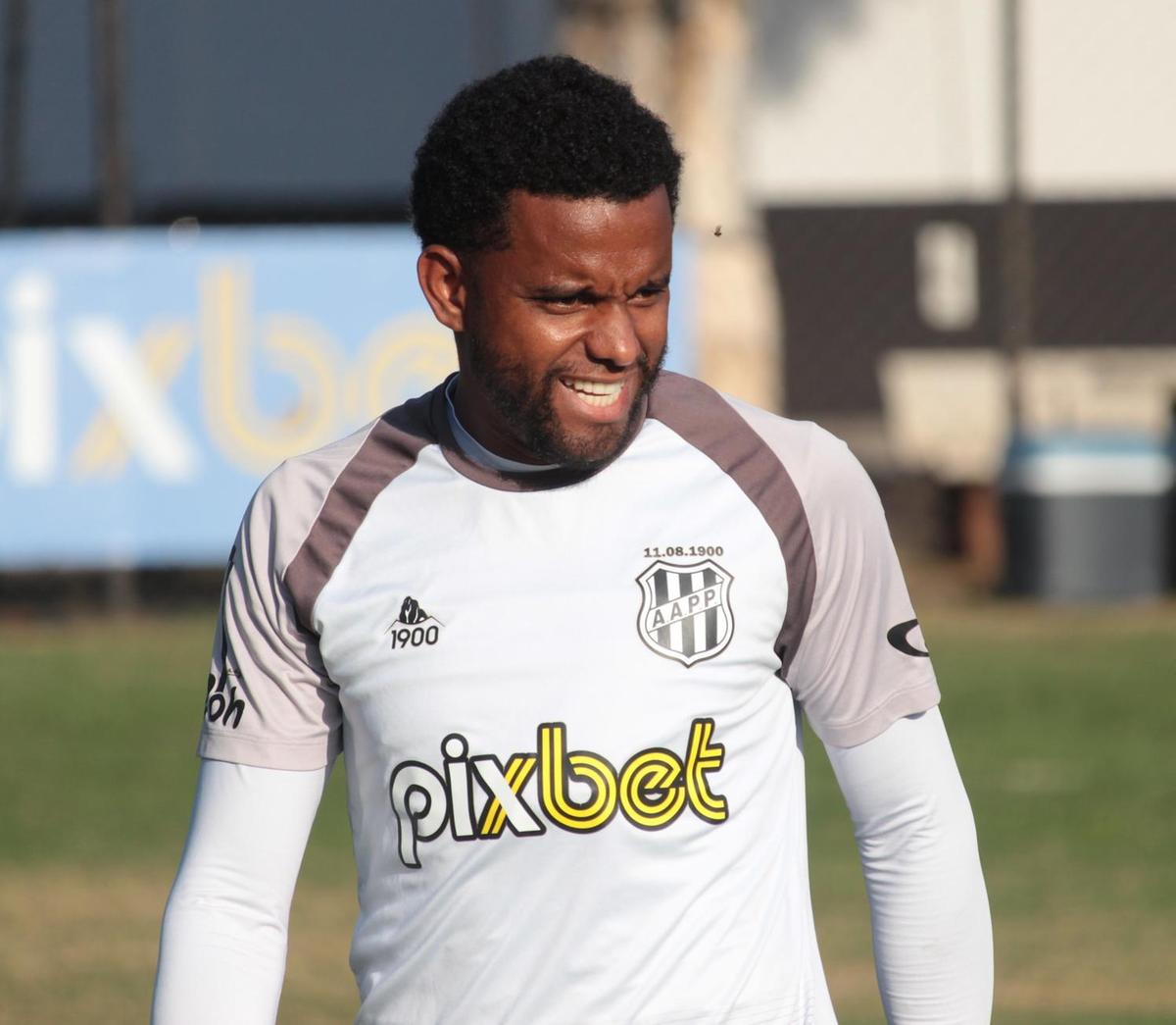 Regularizado, Rithely é uma das novas opções de Hélio dos Anjos na Ponte Preta (Diego Almeida/PontePress)