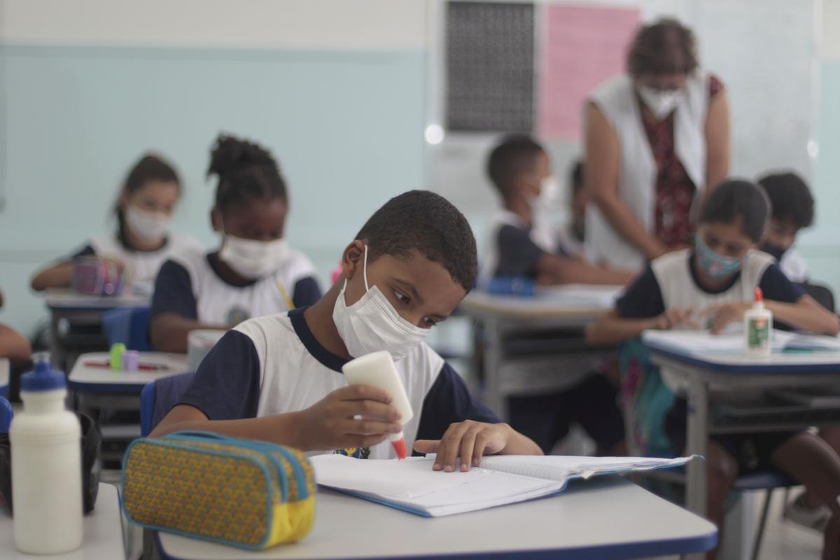 A partir desta quarta-feira, o uso de máscara deixa de ser obrigatório nas escolas (Ricardo Lima)