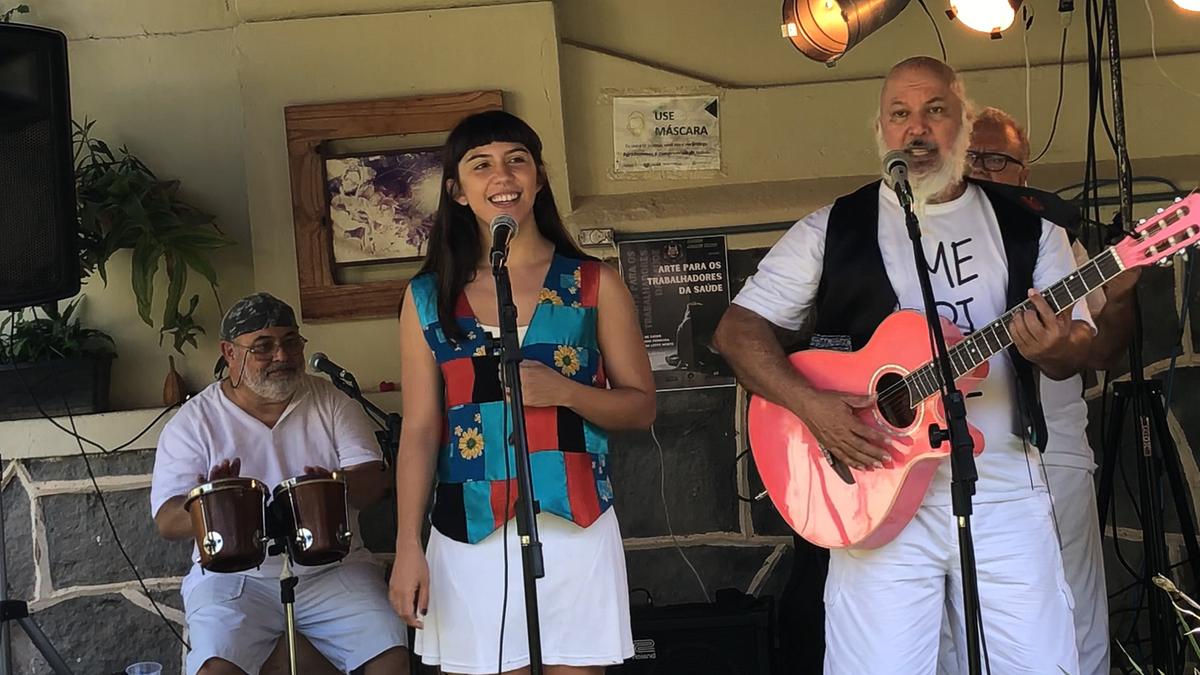 Coletivo Janacek Sistem: apresentação múltipla no CIS Guanabara incluirá textos narrados, música, dança, instalação cênica e performance (Divulgação)