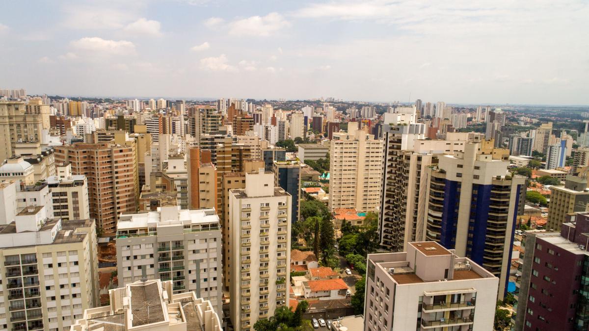 Corpo de Bombeiros foi acionado para combater as chamas em Santa Bárbara d'Oeste (Reprodução)