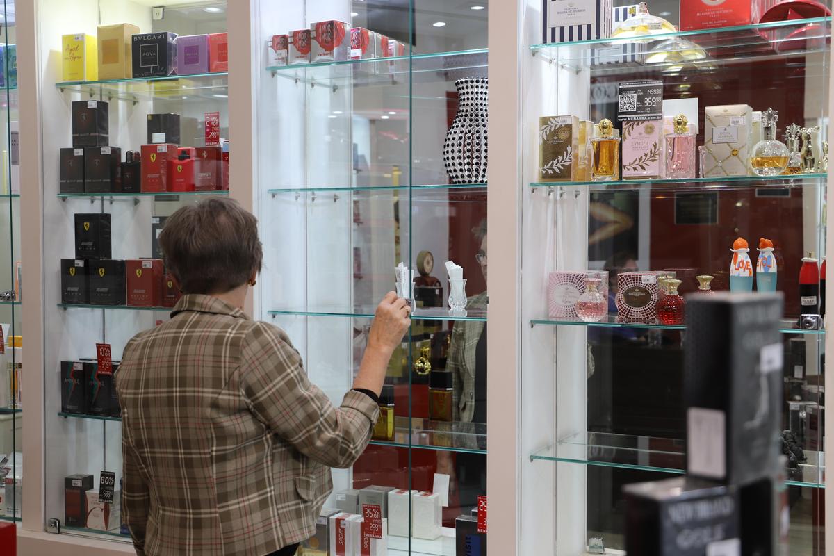 A invasão ao comércio aconteceu quatro minutos depois do fechamento do shopping (Dominique Torquato)