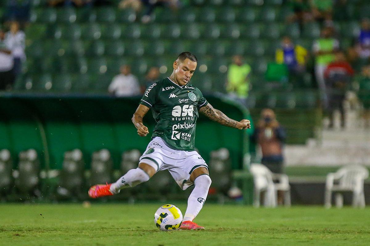 Em destaque, o camisa 10, Giovanni Augusto, está confirmado no time titular do Guarani (Thomaz Marostegan/Guarani FC)