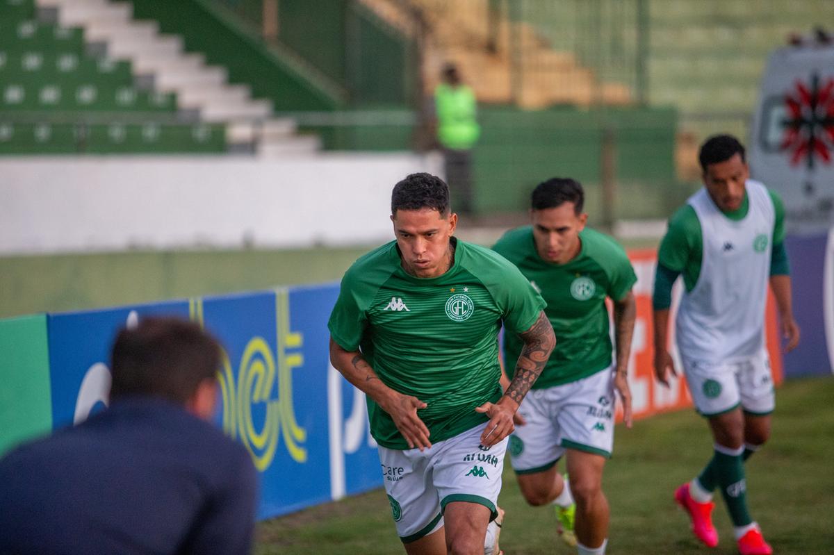 Giovanni Augusto e Bruno Miranda são apostas para melhorar o ataque ao lado de Jenison (Thomaz Marostegan/Guarani FC)