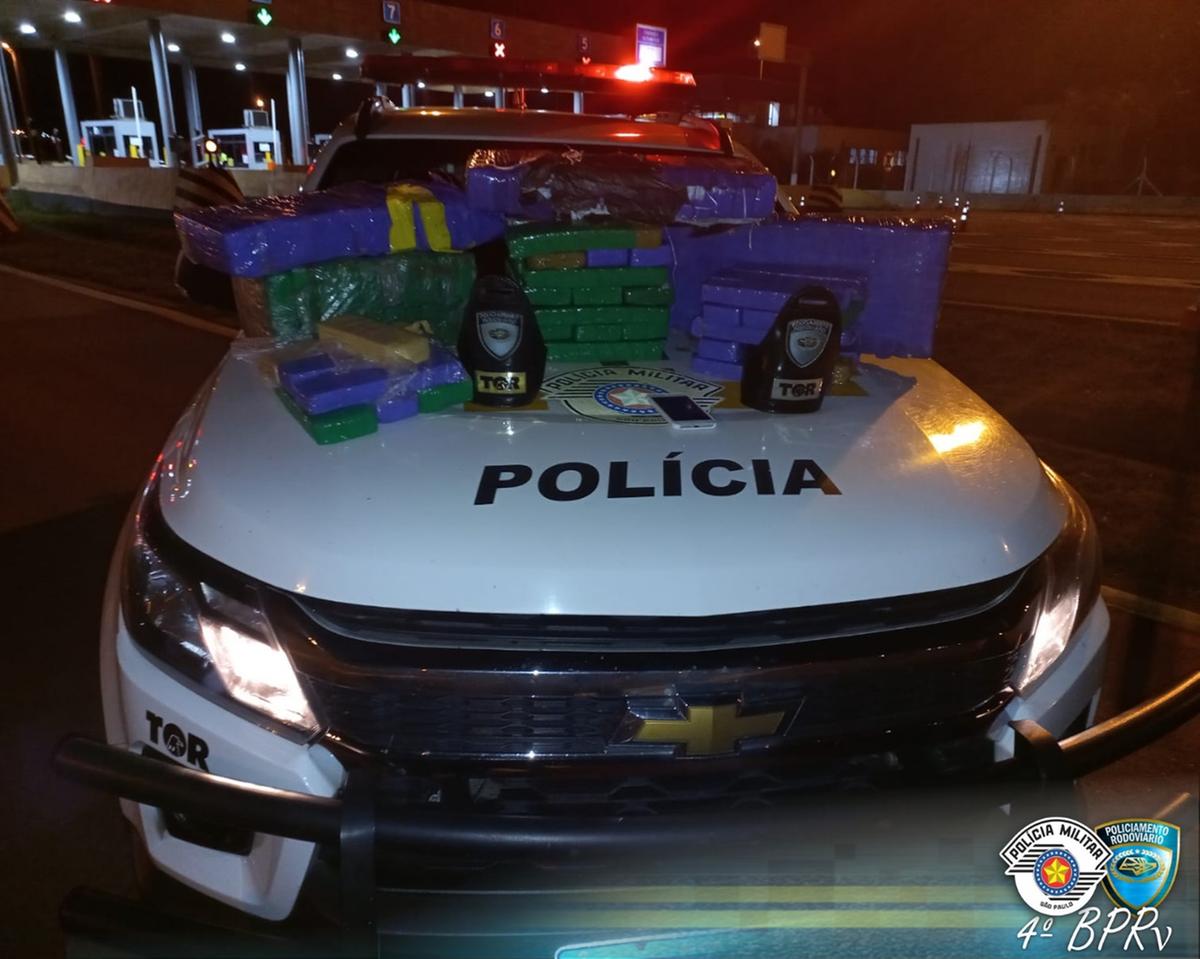 Homem é preso com drogas na Rodovia Dom Pedro (Divulgação)