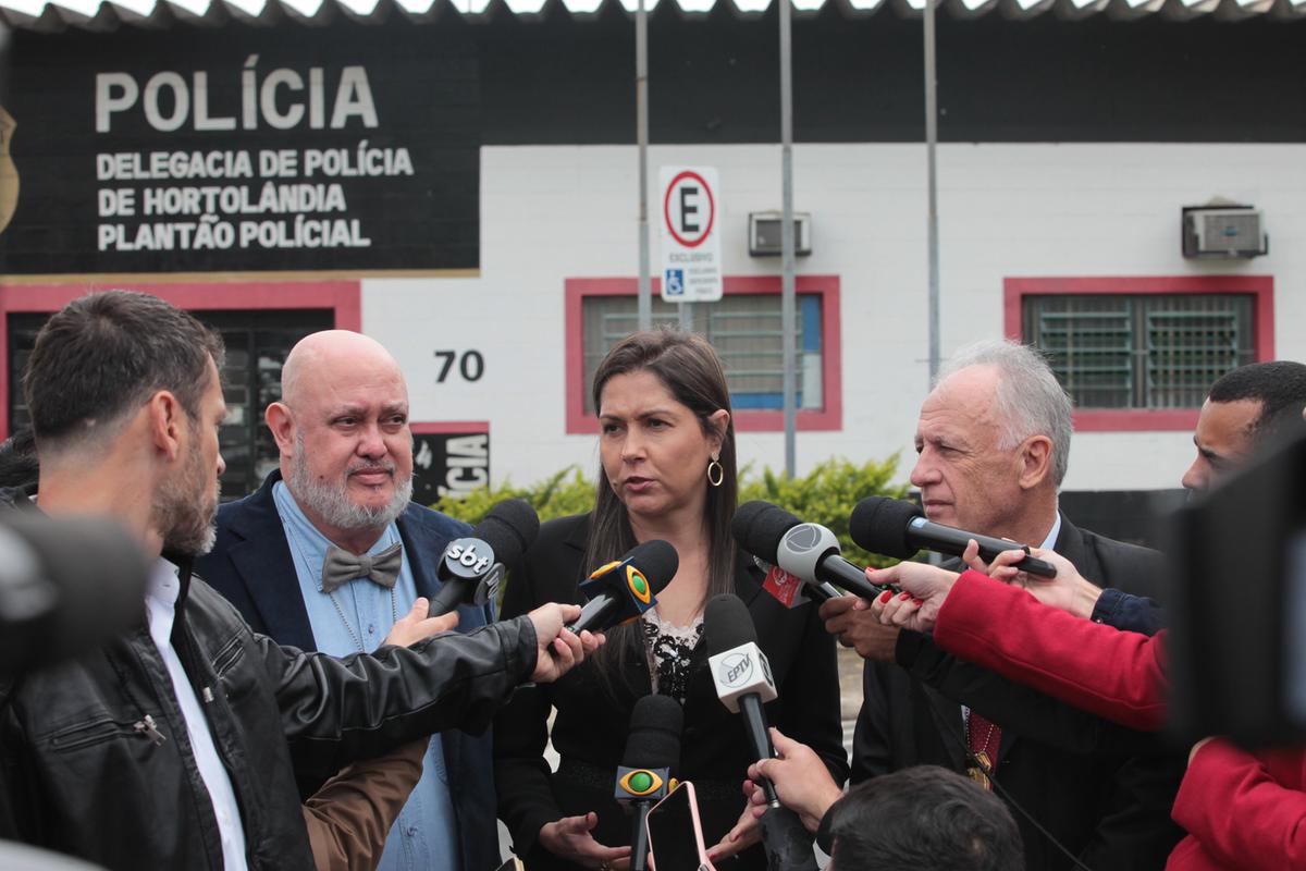 Diretor do Deinter, Kleber Altale, e a delegada Juliana Ricci da 3ªDHPP (Rodrigo Zanotto Reprodução)