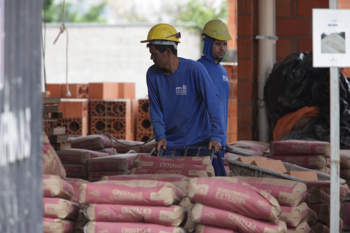 A construção civil é o segmento que registrou maior saldo positivo de empregos na RMC, com 2.037 vagas (Rodrigo Zanotto)