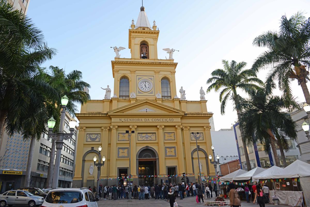 Projeto "O que te assombra" faz visita noturna à Catedral Metropolitana (Arquivo PMC/Eduardo Lopes)