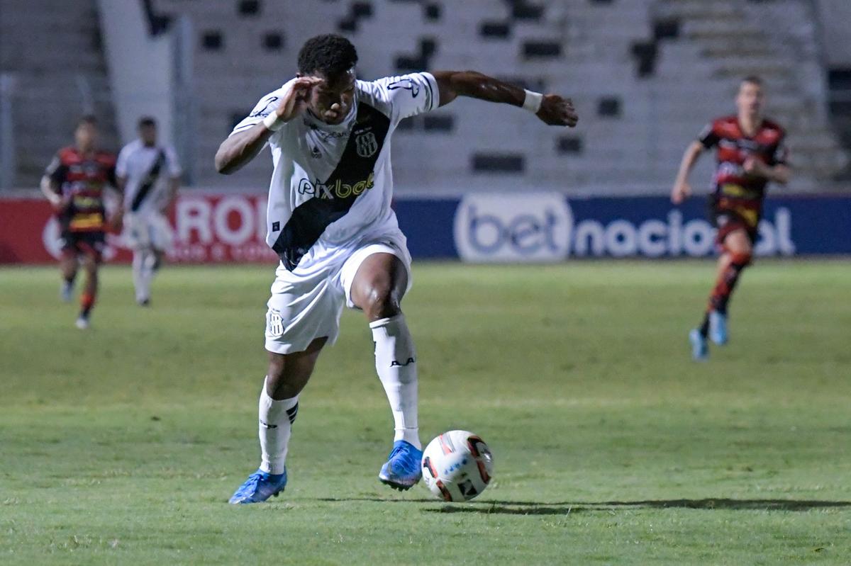 O atacante Ribamar ganha nova oportunidade como titular em razão da lesão de Fessin (Álvaro Jr./PontePress)
