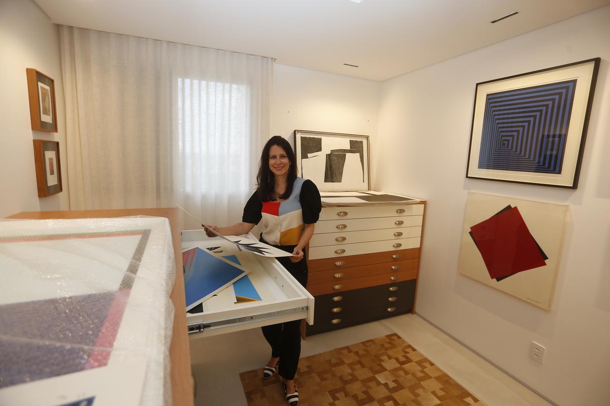 Livia Doblas encarou mais uma reforma para deixar sua casa como sonhava e ainda contar com espaços otimizados para trabalhar (Gustavo Tílio)