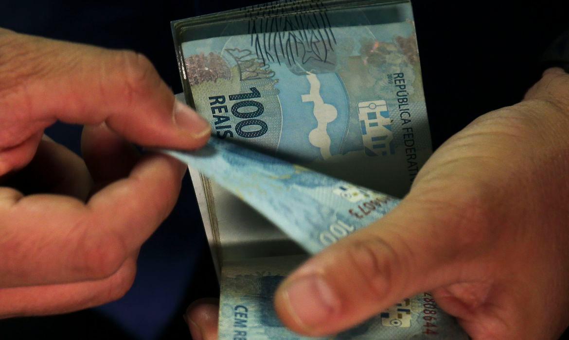 Previsão para o PIB é de 2,76% em 2022 (José Cruz/ Agência Brasil)