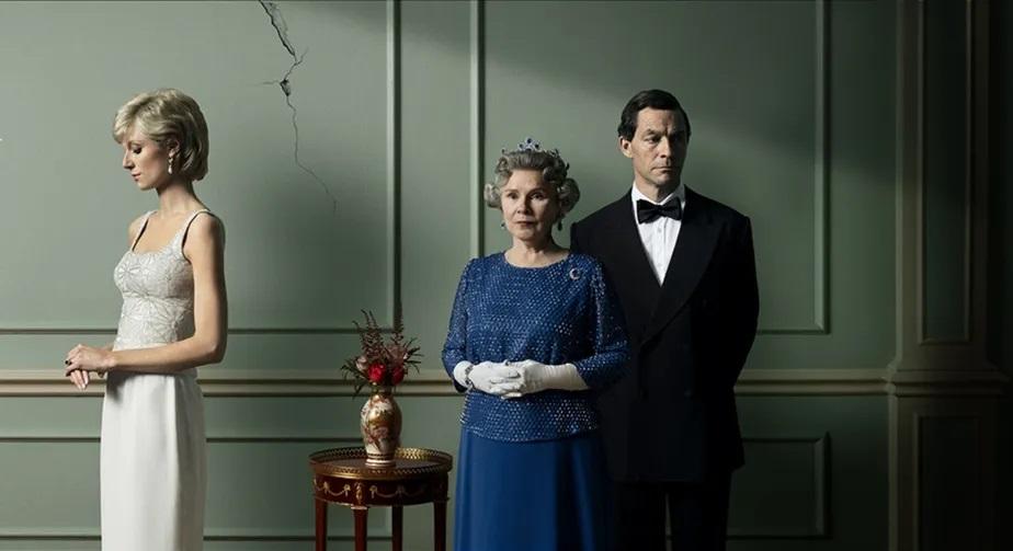 Novo elenco dá vida aos personagens da premiada série: Elizabeth Debicki como a Princesa Diana, Imelda Staunton como ElIzabeth II e Dominic West como o então Príncipe Charles (Divulgação)