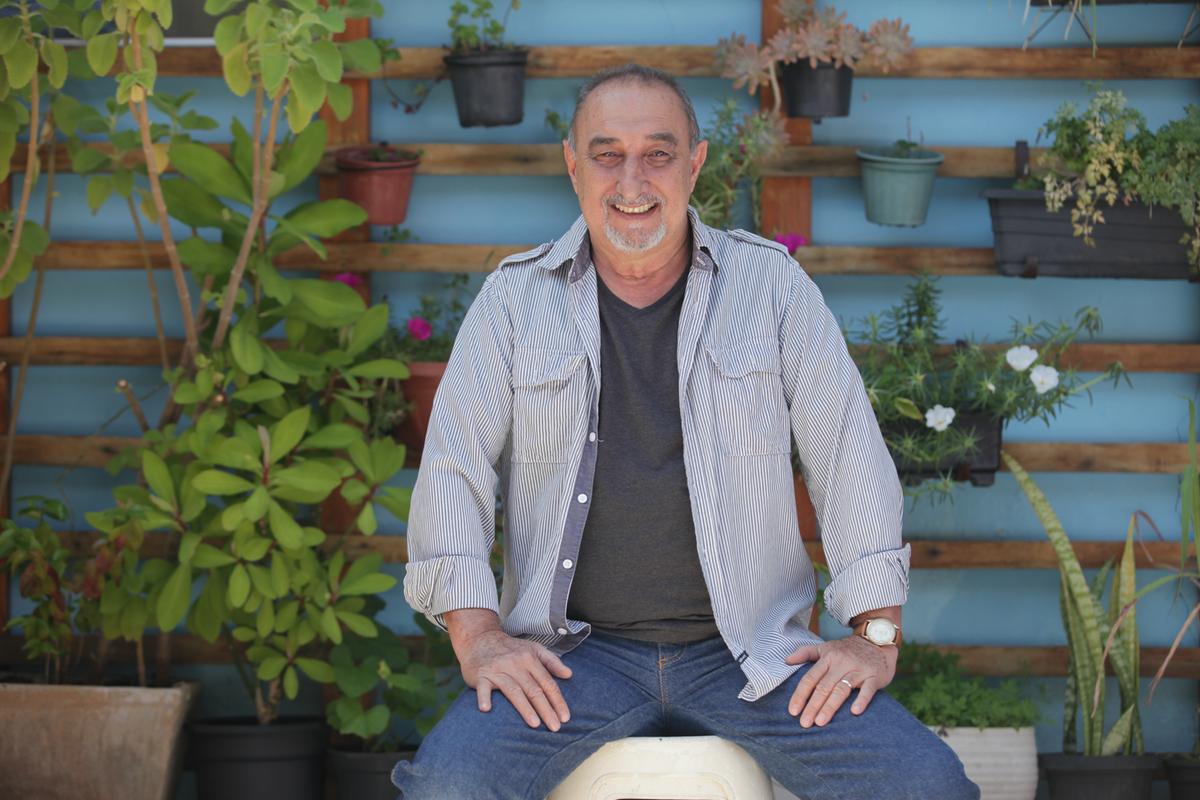 Valter Sant’Anna descobriu o câncer de próstata há 11 anos em um exame preventivo,, se tratou e faz acompanhamento, levando vida normal (Rodrigo Zanotto)