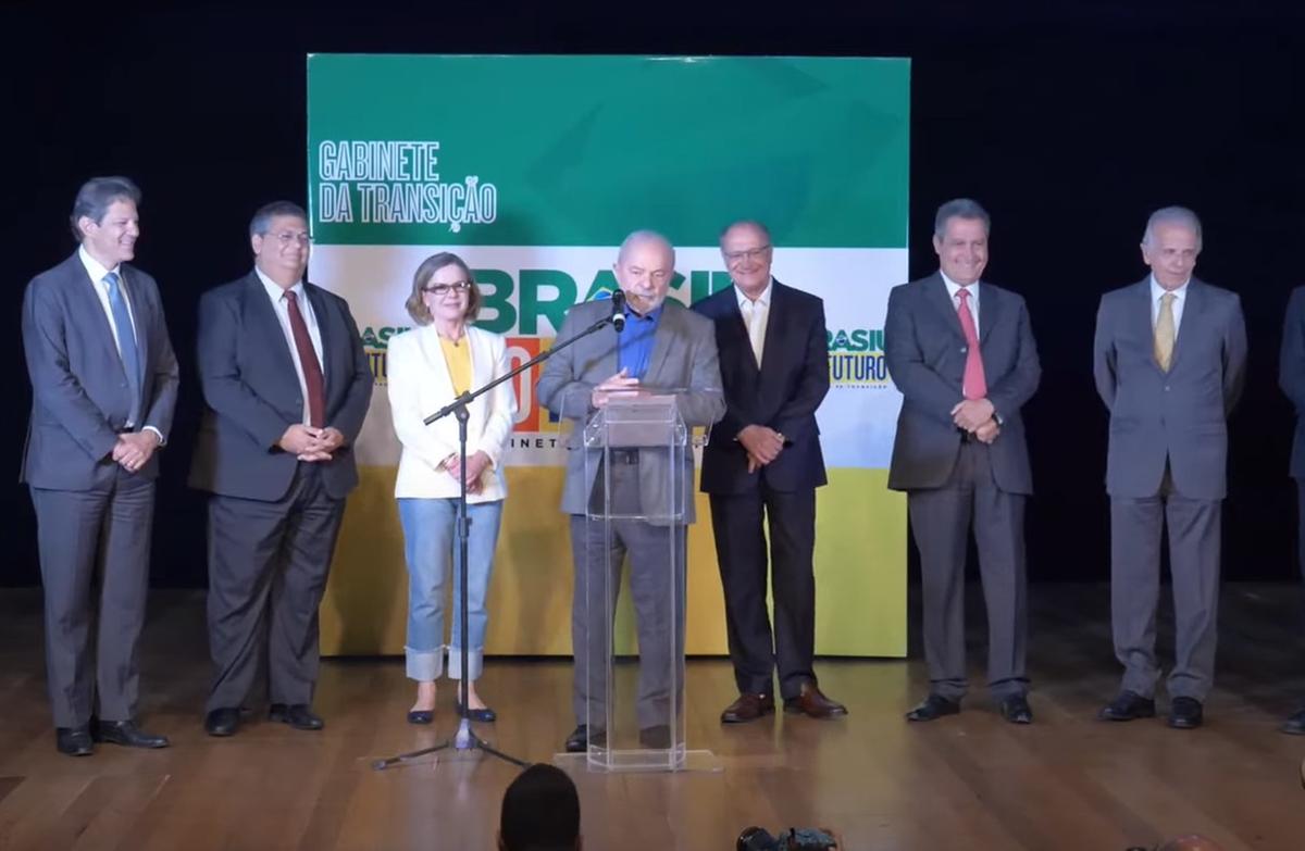 Lula anuncia cinco ministros e confirma Haddad na Fazenda (Reprodução/ YouTube)